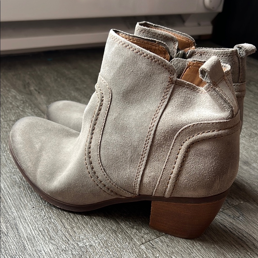 Comfortiva Booties